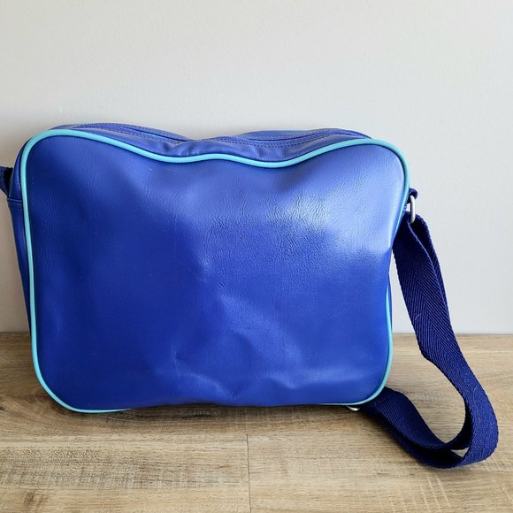 Diesel unisex blue travel bag. - Picture 2 of 9